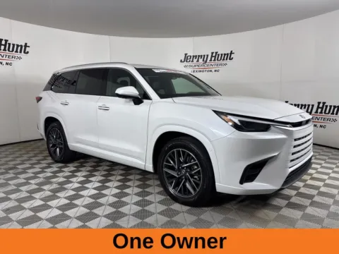 More photos of 2025 Lexus TX 350 at Jerry Hunt Supercenter - Lexington, NC