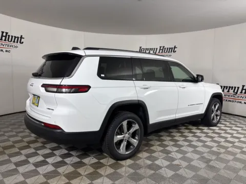 More photos of 2022 Jeep Grand Cherokee L Limited at Jerry Hunt Supercenter - Lexington, NC