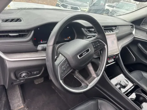 Another view of 2022 Jeep Grand Cherokee L Limited for sale in Lexington, NC at Jerry Hunt Supercenter - Lexington