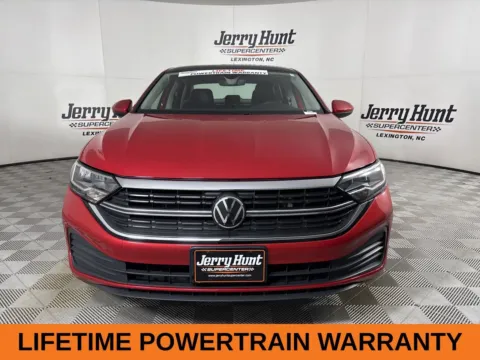 More photos of 2024 Volkswagen Jetta 1.5T SE at Jerry Hunt Supercenter - Lexington, NC