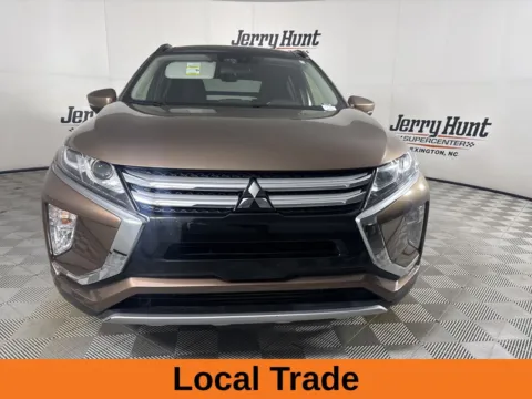 More photos of 2020 Mitsubishi Eclipse Cross SE at Jerry Hunt Supercenter - Lexington, NC