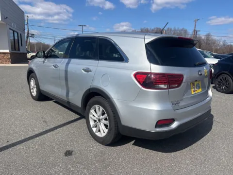 More photos of 2019 Kia Sorento LX at Jerry Hunt Supercenter - Lexington, NC