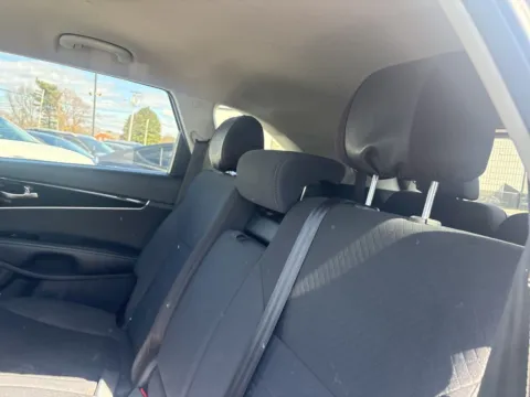 More photos of 2019 Kia Sorento LX at Jerry Hunt Supercenter - Lexington, NC