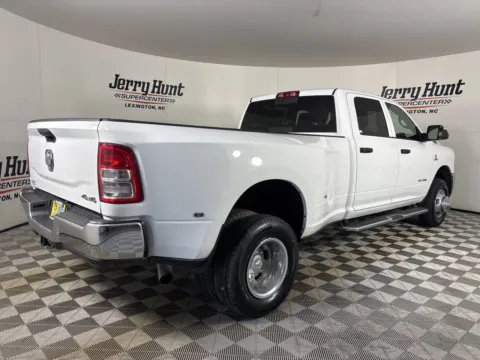 More photos of 2022 Ram 3500 Tradesman at Jerry Hunt Supercenter - Lexington, NC