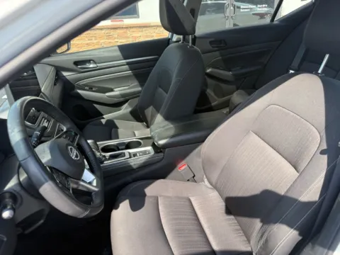 More photos of 2023 Nissan Altima 2.5 SV at Jerry Hunt Supercenter - Lexington, NC
