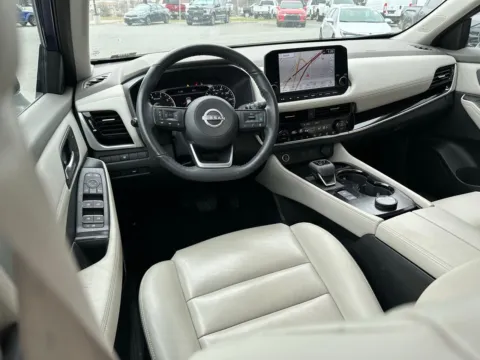 More photos of 2023 Nissan Rogue SL at Jerry Hunt Supercenter - Lexington, NC