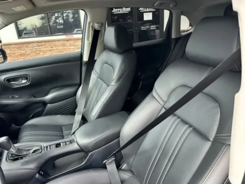 Photos of 2024 Honda HR-V EX-L for sale in Lexington, NC at Jerry Hunt Supercenter - Lexington