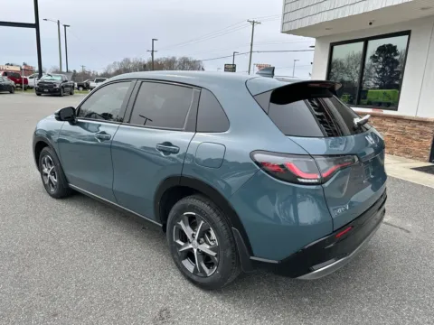 More photos of 2024 Honda HR-V EX-L at Jerry Hunt Supercenter - Lexington, NC