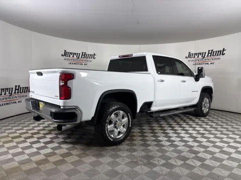 More photos of 2022 Chevrolet Silverado 3500HD LTZ at Jerry Hunt Supercenter - Lexington, NC