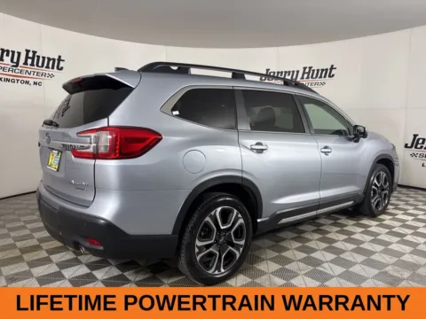 More photos of 2023 Subaru Ascent Limited at Jerry Hunt Supercenter - Lexington, NC