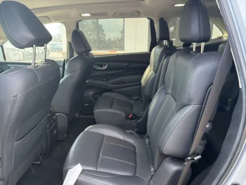 More photos of 2023 Subaru Ascent Limited at Jerry Hunt Supercenter - Lexington, NC