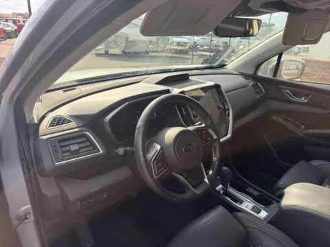 More photos of 2023 Subaru Ascent Limited at Jerry Hunt Supercenter - Lexington, NC