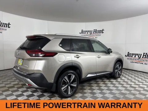 More photos of 2023 Nissan Rogue Platinum at Jerry Hunt Supercenter - Lexington, NC