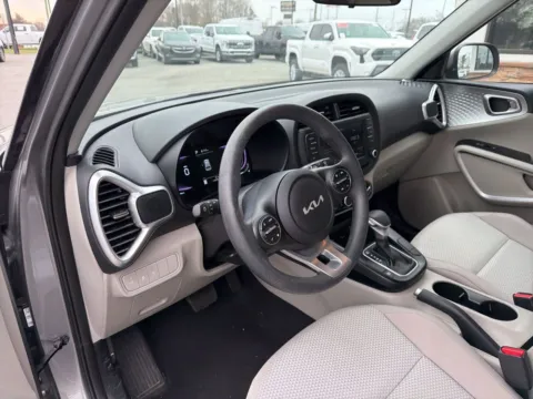More photos of 2025 Kia Soul LX at Jerry Hunt Supercenter - Lexington, NC