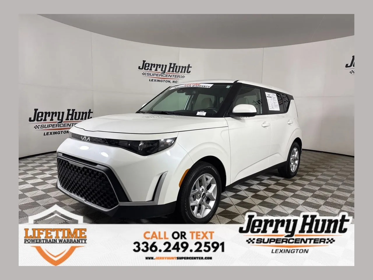 White 2025 Kia Soul LX for sale in Lexington, NC