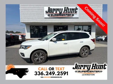 White 2019 Nissan Pathfinder SV for sale in Lexington, NC