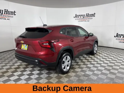 More photos of 2025 Chevrolet Trax LS at Jerry Hunt Supercenter - Lexington, NC