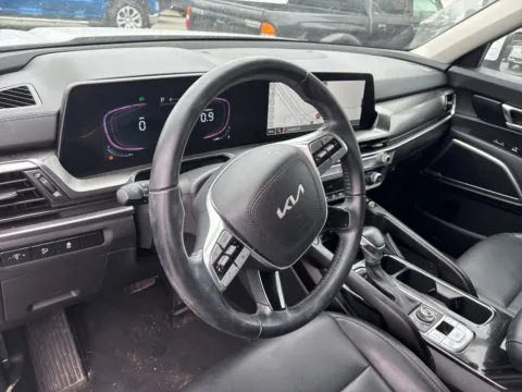 More photos of 2024 Kia Telluride S at Jerry Hunt Supercenter - Lexington, NC