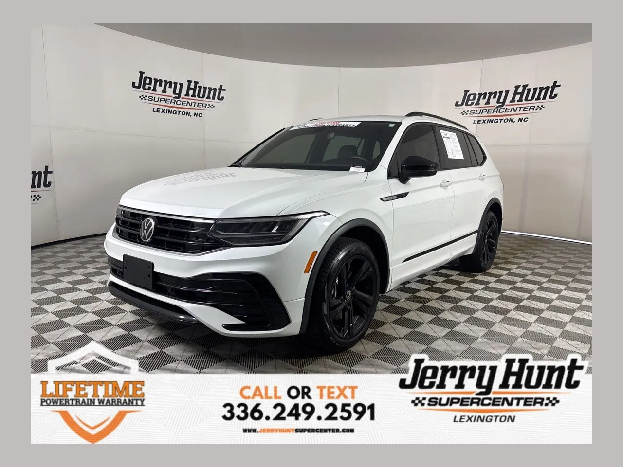 White 2024 Volkswagen Tiguan 2.0T SE R-Line Black for sale in Lexington, NC