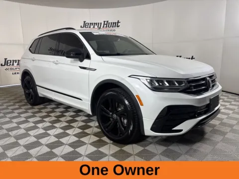 More photos of 2024 Volkswagen Tiguan 2.0T SE R-Line Black at Jerry Hunt Supercenter - Lexington, NC