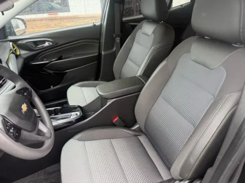 More photos of 2024 Chevrolet Trax LT at Jerry Hunt Supercenter - Lexington, NC