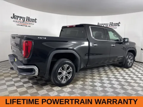 More photos of 2025 GMC Sierra 1500 SLT at Jerry Hunt Supercenter - Lexington, NC