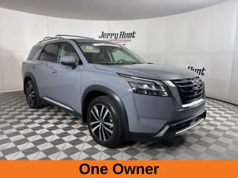 More photos of 2025 Nissan Pathfinder Platinum at Jerry Hunt Supercenter - Lexington, NC