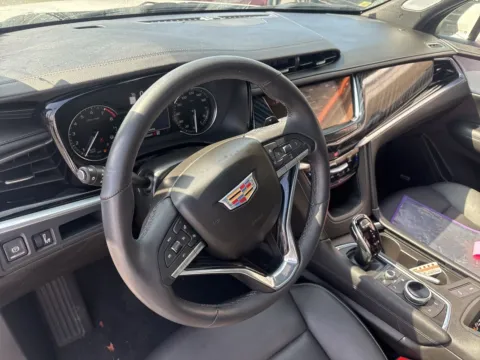 More photos of 2024 Cadillac XT6 Premium Luxury at Jerry Hunt Supercenter - Lexington, NC