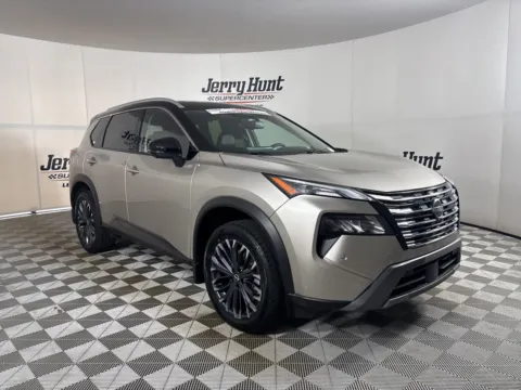 More photos of 2025 Nissan Rogue SL at Jerry Hunt Supercenter - Lexington, NC