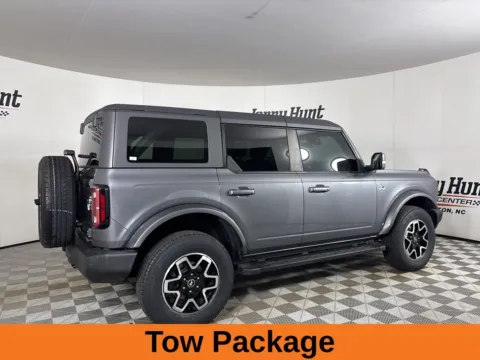 More photos of 2022 Ford Bronco Outer Banks at Jerry Hunt Supercenter - Lexington, NC