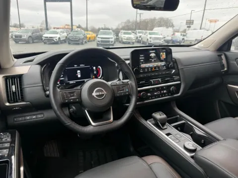 More photos of 2024 Nissan Pathfinder Platinum at Jerry Hunt Supercenter - Lexington, NC