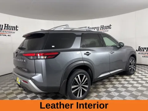 More photos of 2024 Nissan Pathfinder Platinum at Jerry Hunt Supercenter - Lexington, NC