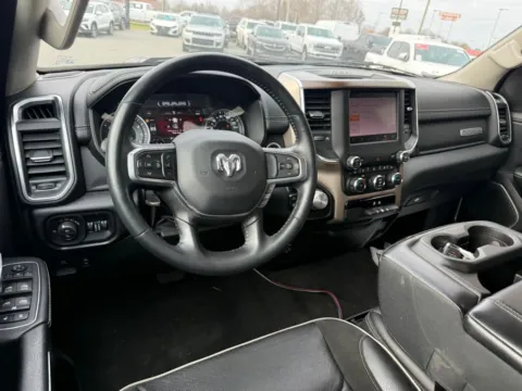 More photos of 2022 Ram 1500 Laramie at Jerry Hunt Supercenter - Lexington, NC