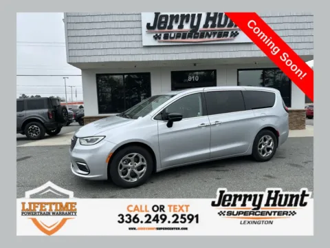 Silver 2024 Chrysler Pacifica Limited for sale in Lexington, NC