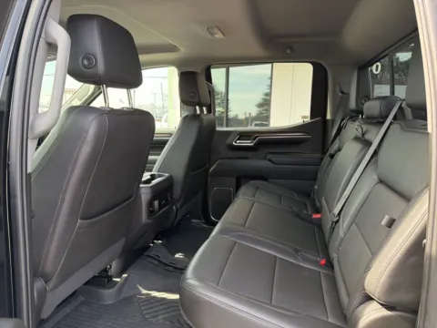 More photos of 2022 Chevrolet Silverado 1500 LT Trail Boss at Jerry Hunt Supercenter - Lexington, NC