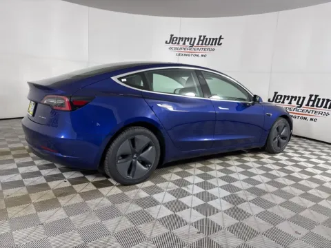 More photos of 2020 Tesla Model 3 Long Range at Jerry Hunt Supercenter - Lexington, NC
