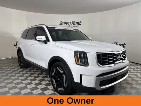 More photos of 2024 Kia Telluride S at Jerry Hunt Supercenter - Lexington, NC