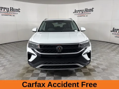 Another view of 2022 Volkswagen Taos 1.5T SE for sale in Lexington, NC at Jerry Hunt Supercenter - Lexington
