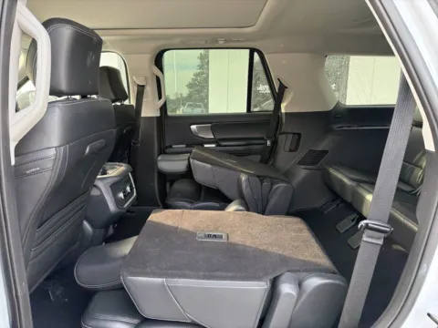 More photos of 2025 Ford Expedition Platinum at Jerry Hunt Supercenter - Lexington, NC