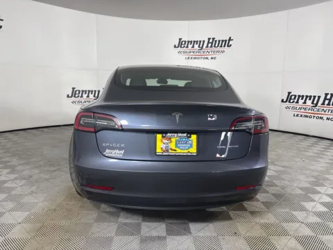 More photos of 2022 Tesla Model 3 Long Range at Jerry Hunt Supercenter - Lexington, NC