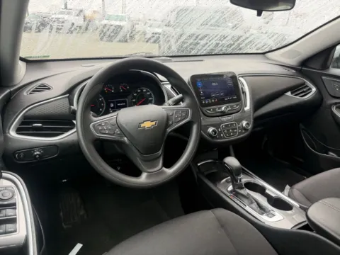 More photos of 2024 Chevrolet Malibu LT at Jerry Hunt Supercenter - Lexington, NC