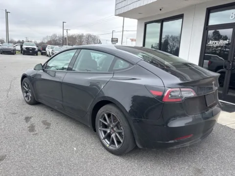 More photos of 2023 Tesla Model 3 at Jerry Hunt Supercenter - Lexington, NC