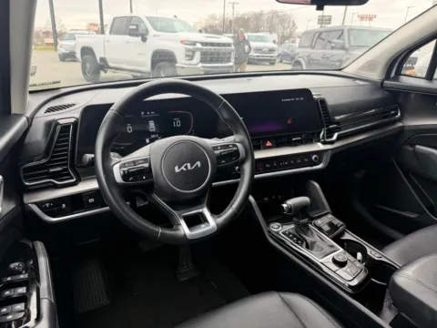 More photos of 2023 Kia Sportage EX at Jerry Hunt Supercenter - Lexington, NC