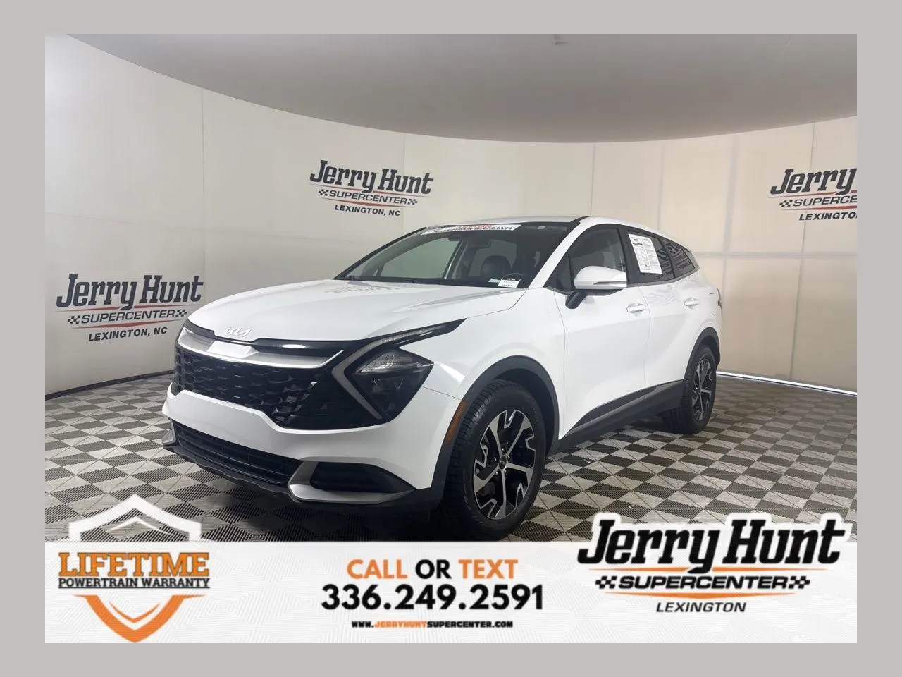 White 2023 Kia Sportage EX for sale in Lexington, NC