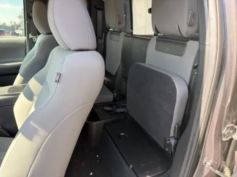 More photos of 2022 Toyota Tacoma SR5 at Jerry Hunt Supercenter - Lexington, NC