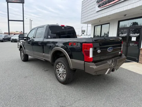 More photos of 2019 Ford F-250SD King Ranch at Jerry Hunt Supercenter - Lexington, NC