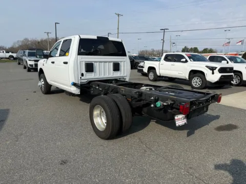 More photos of 2025 Ram 3500 Tradesman at Jerry Hunt Supercenter - Lexington, NC