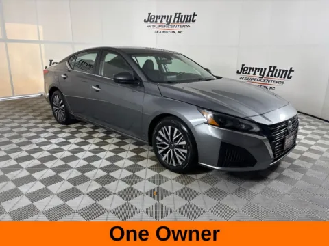 More photos of 2024 Nissan Altima 2.5 SV at Jerry Hunt Supercenter - Lexington, NC