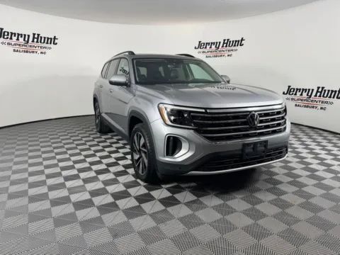 More photos of 2024 Volkswagen Atlas 2.0T SE w/Technology at Jerry Hunt Supercenter - Lexington, NC