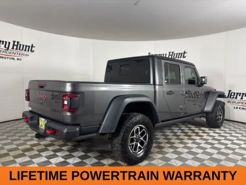 More photos of 2025 Jeep Gladiator Rubicon at Jerry Hunt Supercenter - Lexington, NC